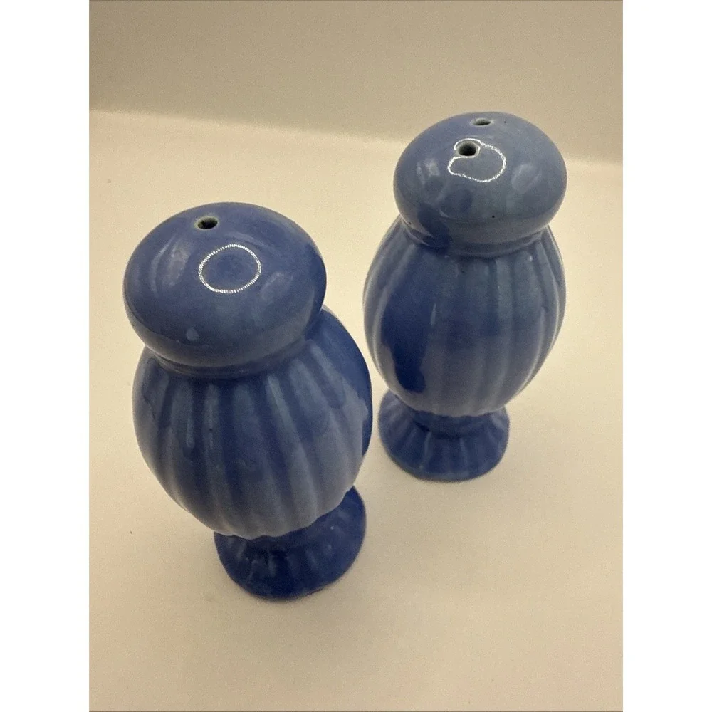 STANGL‎ COLONIAL BLUE, SALT & PEPPER SHAKERS